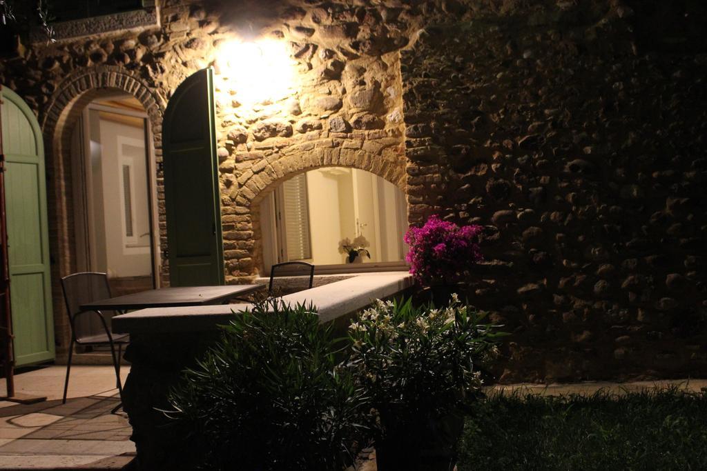 Giardino Degli Ulivi Apartment Каприно Веронезе Екстериор снимка